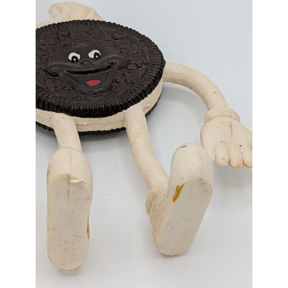 Vintage Nabisco 4.5" Oreo Cookie Guy Bendable Action Figure - Picture 5 of 5